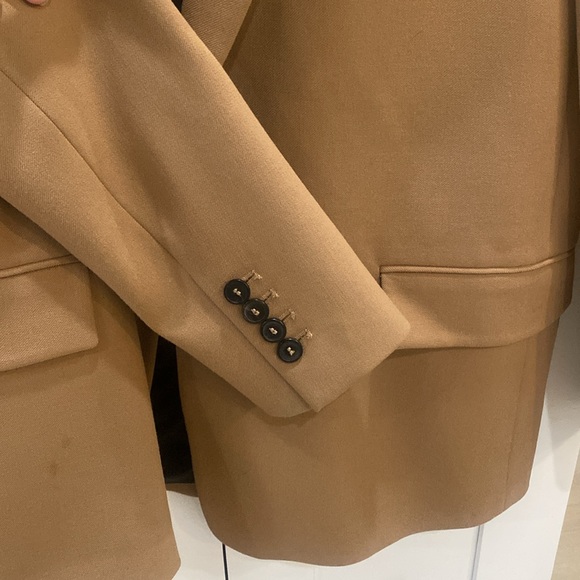 Zara Camel Tan Blazer - Picture 2 of 4